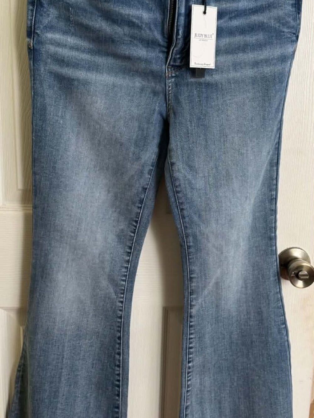 Judy Blue Flare Distressed Jeans – Size 11/30 NWT